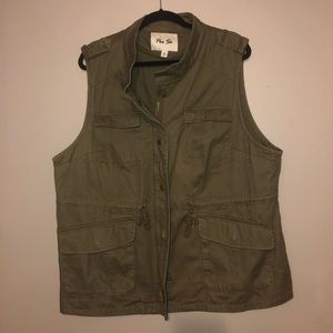 vest